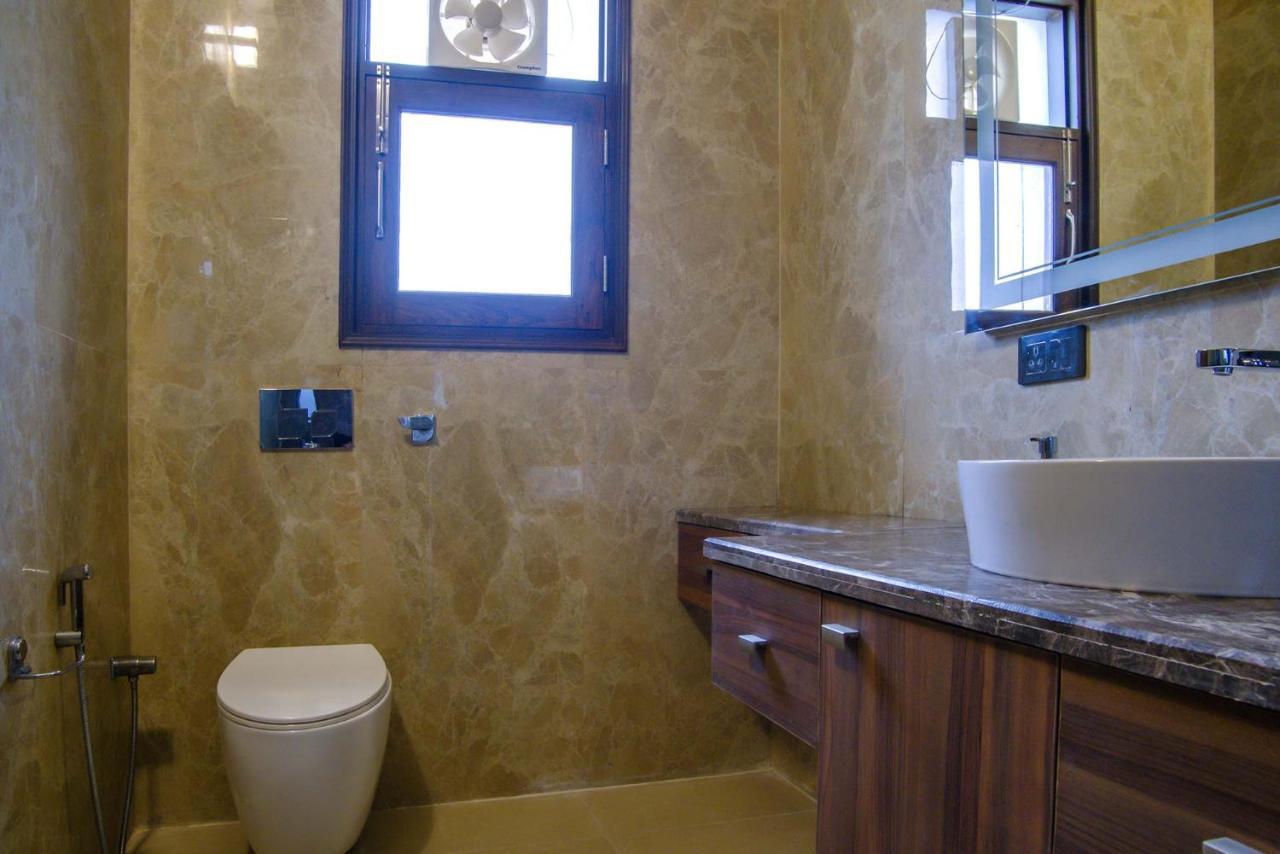 Stayvista At Hillside Paradise 4Bhk Lavish House In Delhi Dhauj Zewnętrze zdjęcie