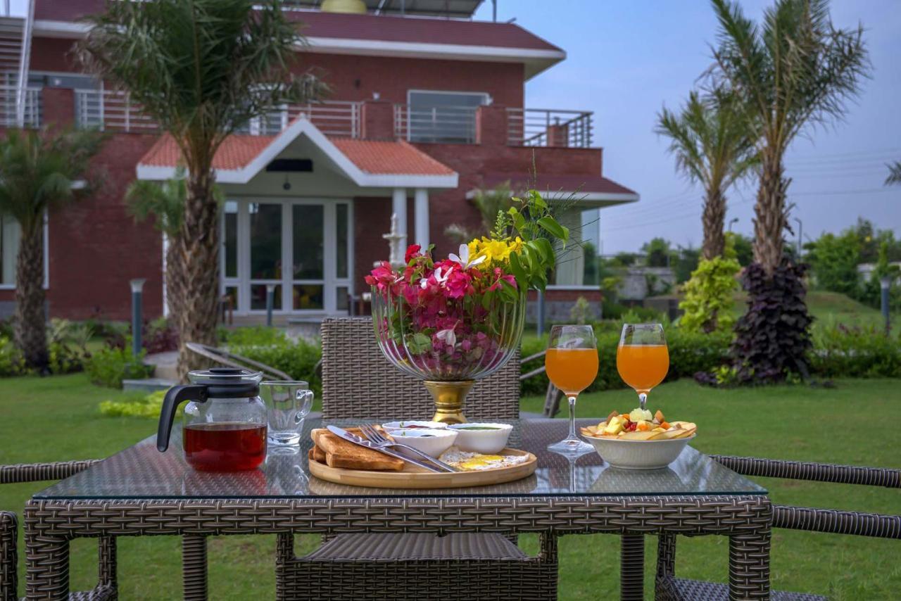 Stayvista At Hillside Paradise Dhauj Zewnętrze zdjęcie